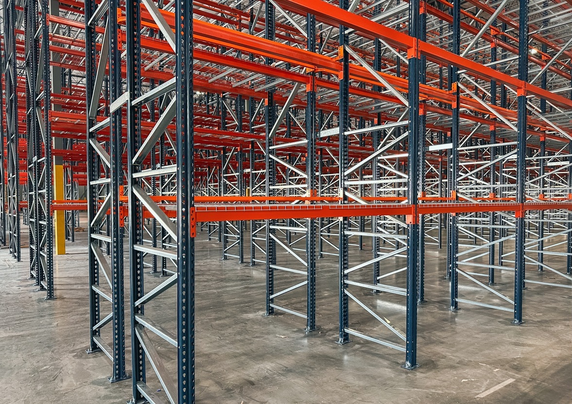 Selective Pallet Rack - Industrial Warehouse Racking in Jacksonville